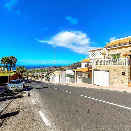 Above Las Americas * Adeje